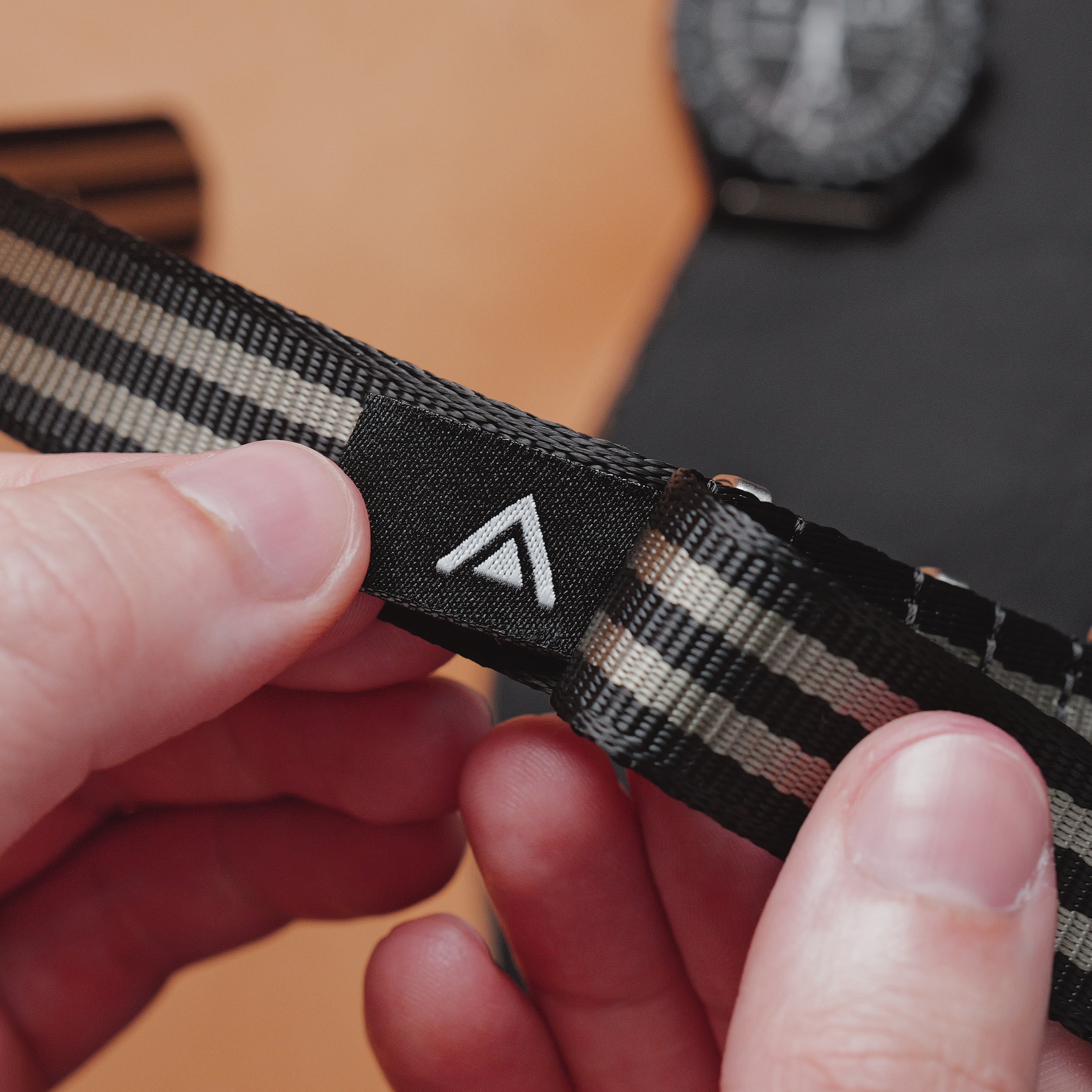 Arklin Field Strap - Racing Black w/ Grey Stripes
