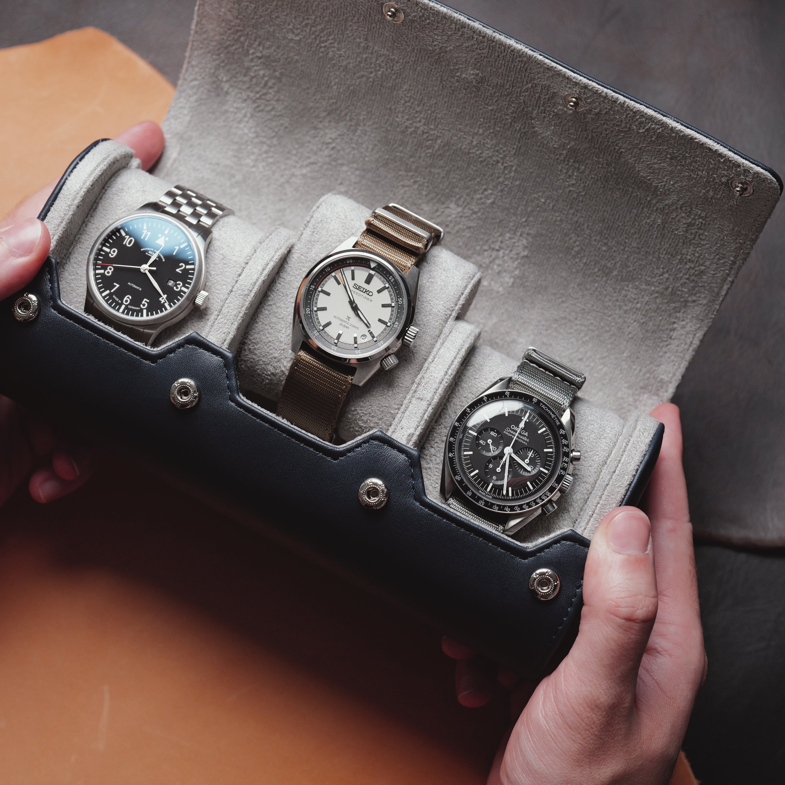 Arklin Traverse Watch Roll - Navy Blue