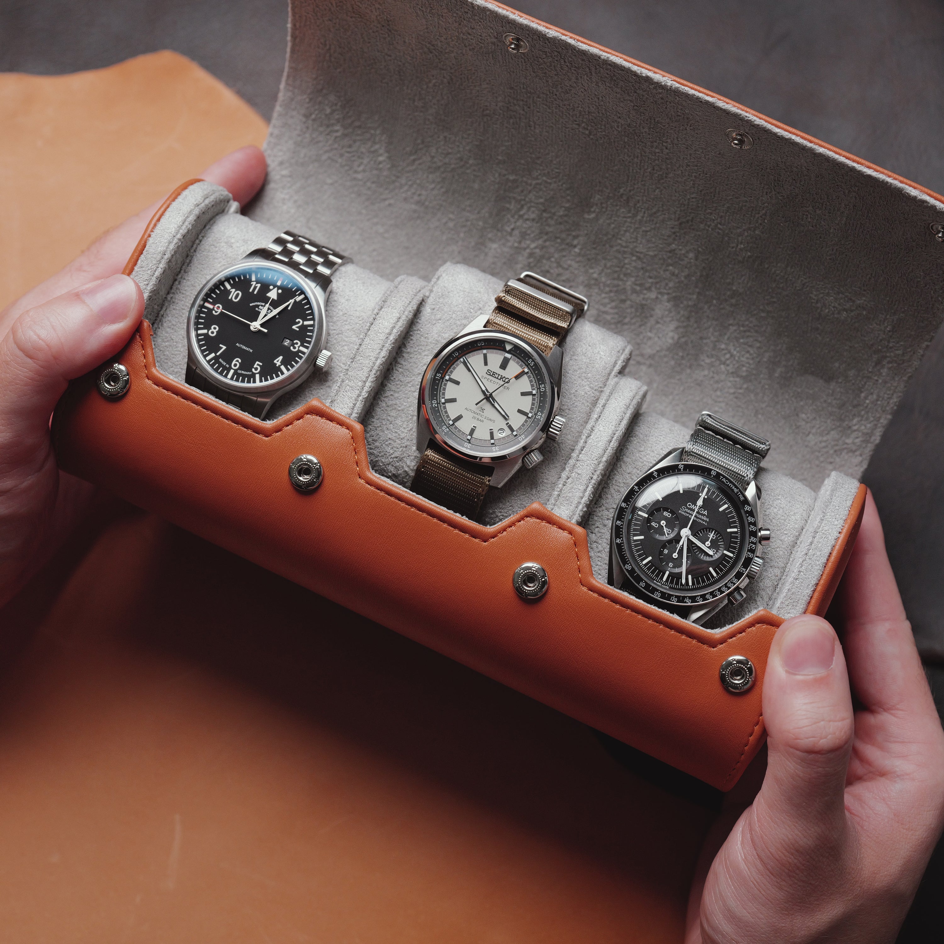 Arklin Traverse Watch Roll - Natural Salmon